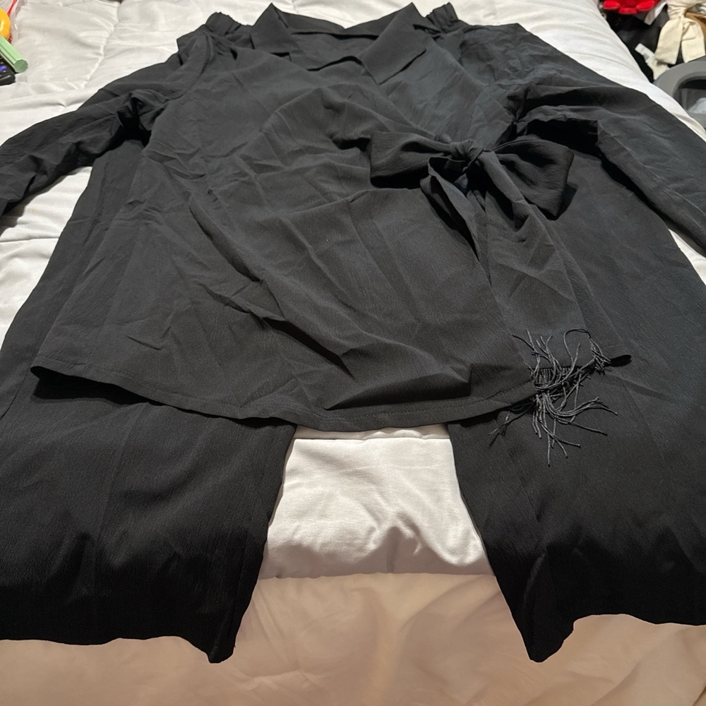 SHEIN Elegant Black Wrap Ensemble